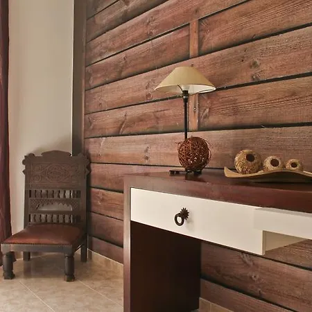Guest house Thing 4*